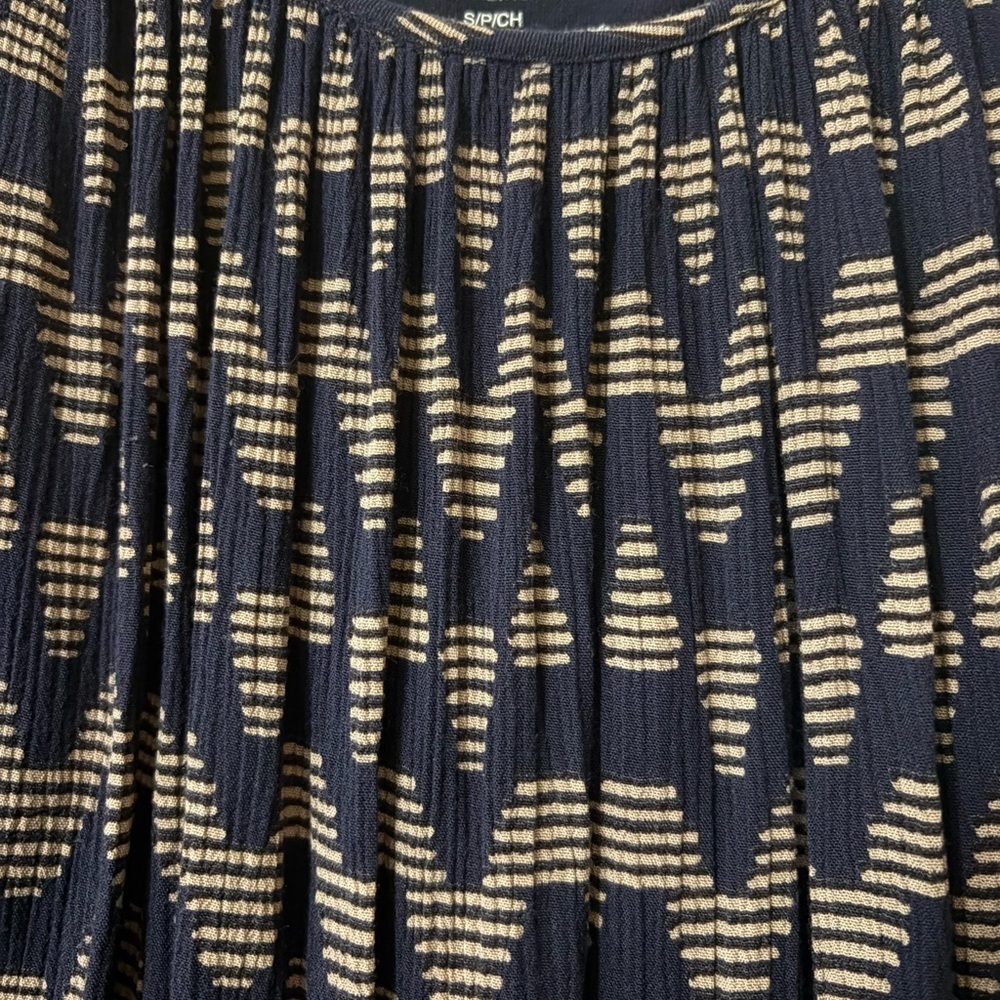 A Pea in the Pod Nursing Mini Sleeveless Blue and Tan Pleated Sundress w Pockets - Picture 2 of 14